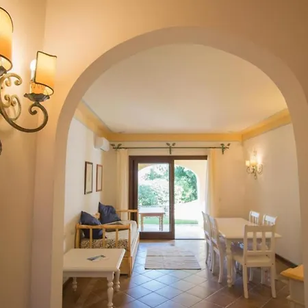 Beautiful Il Giardino Degli Oleandri One Bedroom Sleeps Two Num0850 Liscia di Vacca