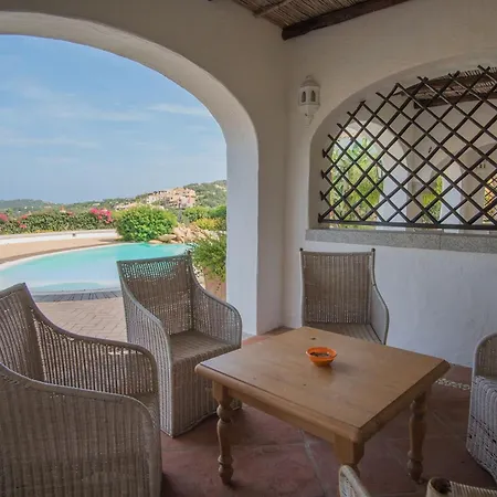 Beautiful Il Giardino Degli Oleandri One Bedroom Sleeps Two Num0850 Liscia di Vacca