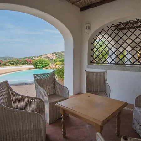 Beautiful Il Giardino Degli Oleandri One Bedroom Sleeps Two Num0850 * Liscia di Vacca