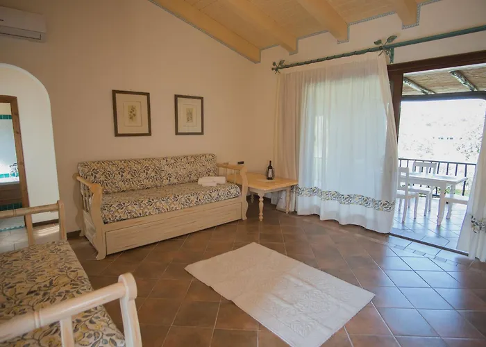 Beautiful Il Giardino Degli Oleandri One Bedroom Sleeps Two Num0850 * Liscia di Vacca